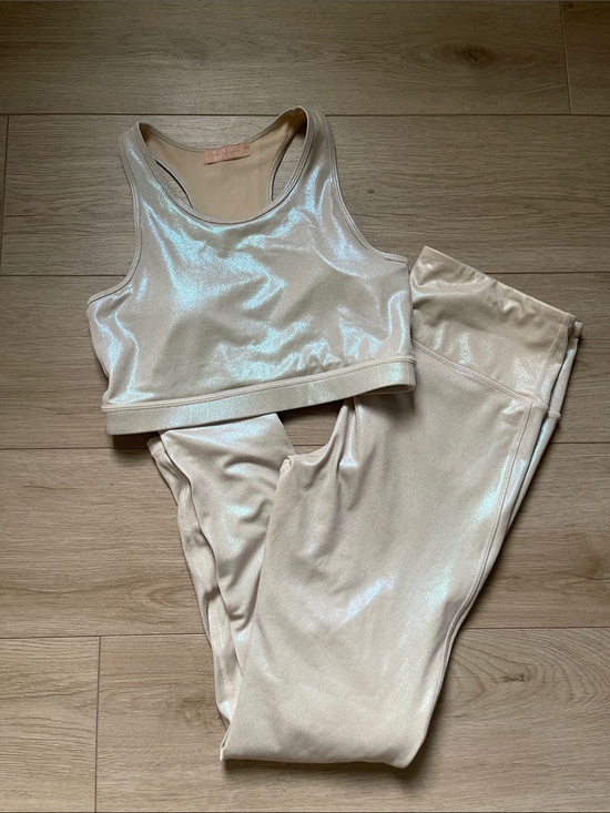 none Pants - Shimmery Cream High-Waist Leggings with Matching Racerback Bra